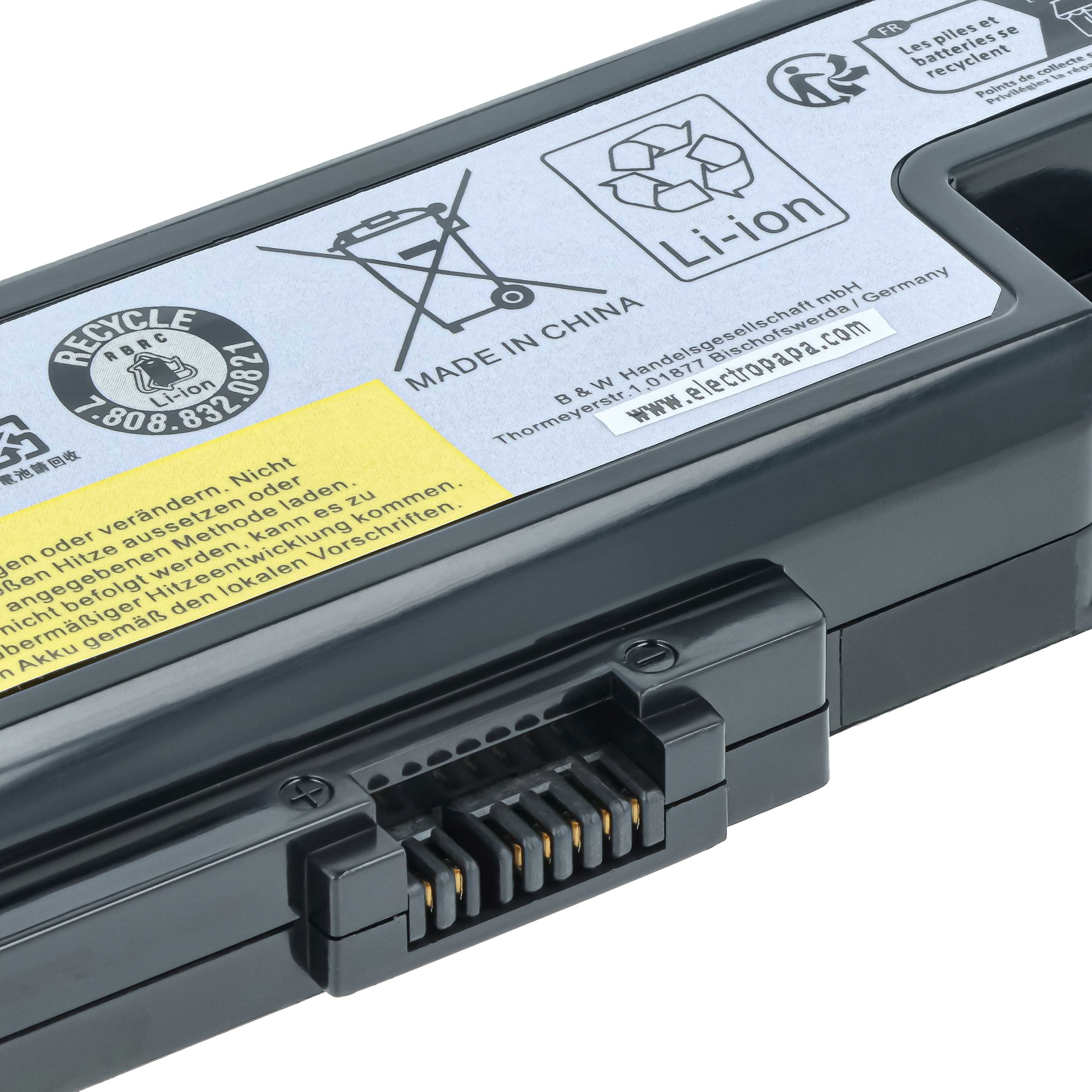 Notebook Battery replaces Lenovo L11L6R02, 3INR19/66-2, L11S6R01, 3ICR19/65-2 - 4400 mAh 10.8 V Li-Ion, black